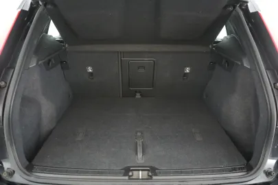 Car image 35