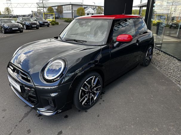 Mini Cooper S JCW Trim 150 kW image number 1