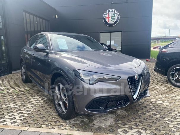 Alfa Romeo Stelvio 2.2 Diesel AT8 Q4 154 kW image number 2