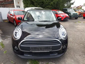 Car image 22
