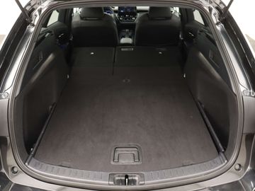 Car image 38