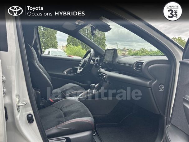 Toyota Yaris 1.5 Hybrid 85 kW image number 19