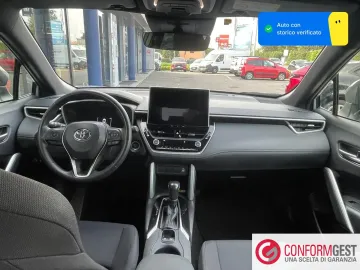 Car image 13