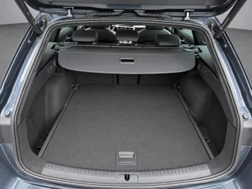 Car image 39
