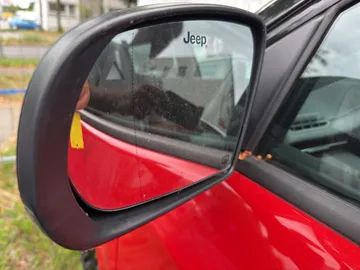 Car image 29