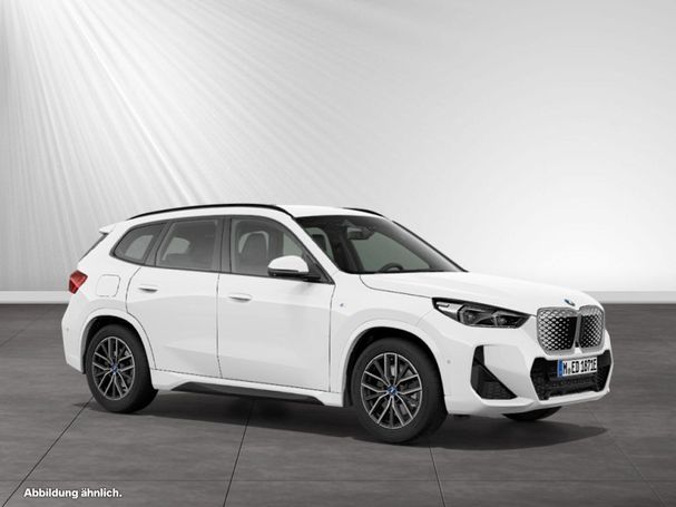 BMW iX1 eDrive20 150 kW image number 9