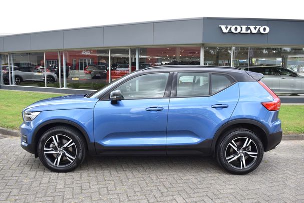 Volvo XC40 T4 AWD 140 kW image number 8