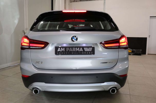 BMW X1 sDrive18d Advantage 110 kW image number 4