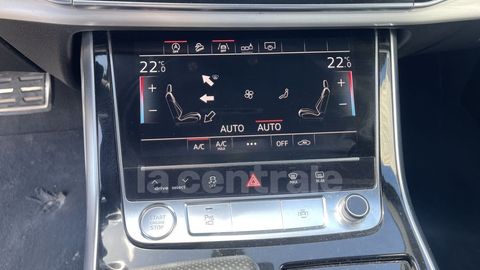 Car image 36