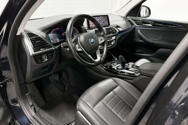 BMW iX3 80 kWh 210 kW image number 9