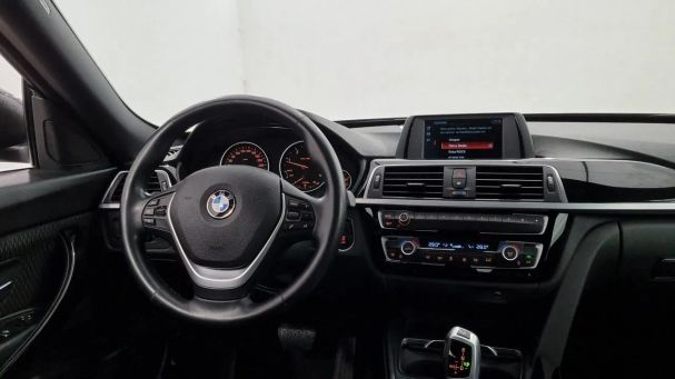 BMW 318d 110 kW image number 15