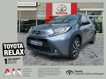 Car image 2