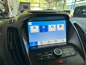 Car image 30