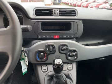 Car image 10