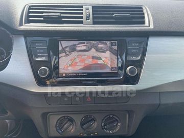 Car image 26