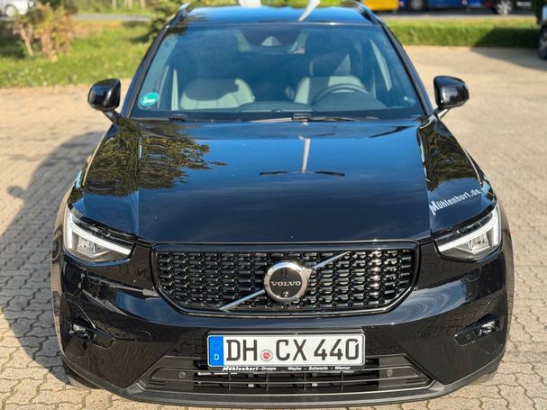 Volvo XC40 T2 Plus Dark 95 kW image number 15