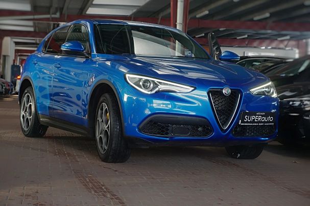 Alfa Romeo Stelvio 2.0 Turbo 206 kW image number 2