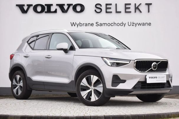 Volvo XC40 B3 Core 120 kW image number 2