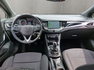 Car image 12