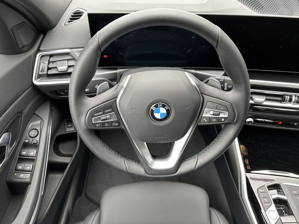 BMW 320i Touring 135 kW image number 9