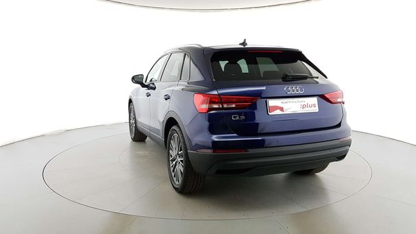 Audi Q3 35 TFSI S tronic Business 110 kW image number 4