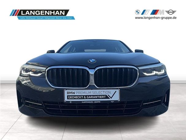 BMW 520d xDrive 140 kW image number 8