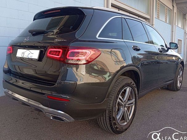 Mercedes-Benz GLC 300 e 4Matic 235 kW image number 3