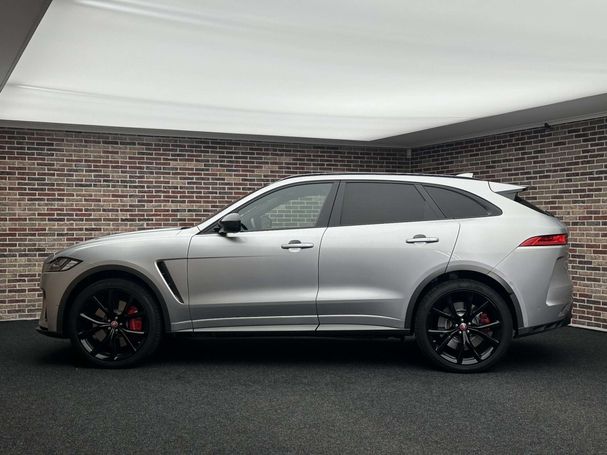 Jaguar F-Pace AWD SVR 405 kW image number 6