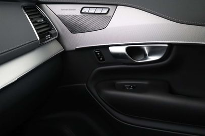 Car image 45