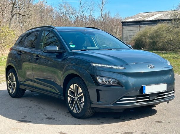 Hyundai Kona 100 kW image number 3