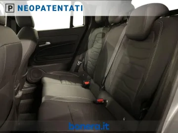 Car image 24
