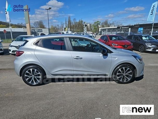 Renault Clio TCe 90 66 kW image number 17