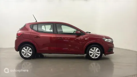 Car image 4
