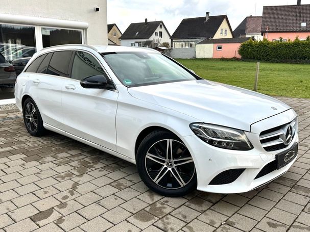 Mercedes-Benz C 220 d T 143 kW image number 2