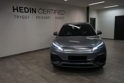 Car image 5
