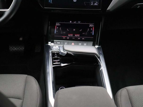 Audi e-tron 55 quattro 300 kW image number 9