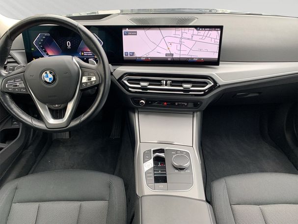 BMW 320i Touring 135 kW image number 8