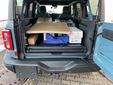 Car image 47