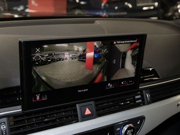 Car image 25