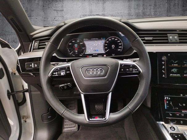 Audi e-tron 50 quattro S-line 230 kW image number 15