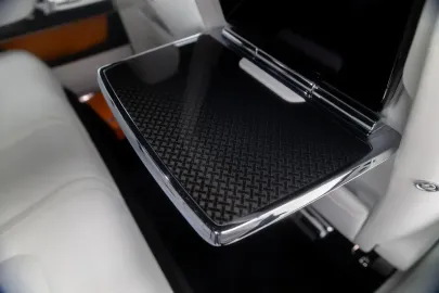 Car image 39