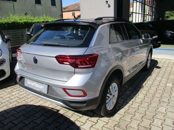 Volkswagen T-Roc 2.0 TDI SCR Life 85 kW image number 3