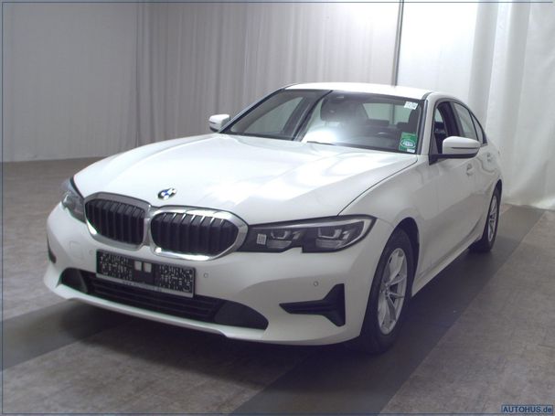 BMW 320d Advantage 140 kW image number 1