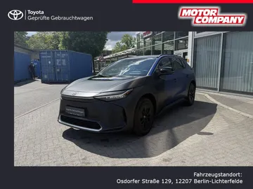 Car image 2