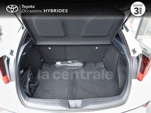 Toyota C-HR 1.8 Hybrid 90 kW image number 11