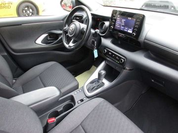 Car image 11