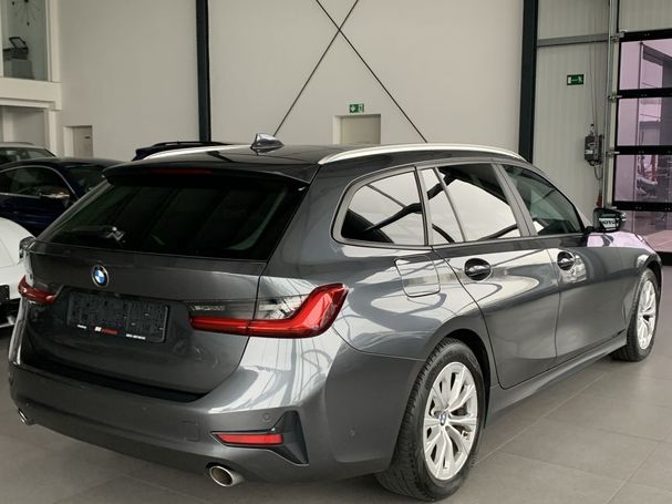 BMW 318d Touring Advantage 110 kW image number 5