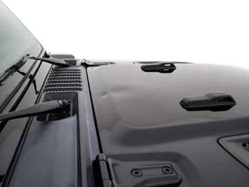 Car image 35