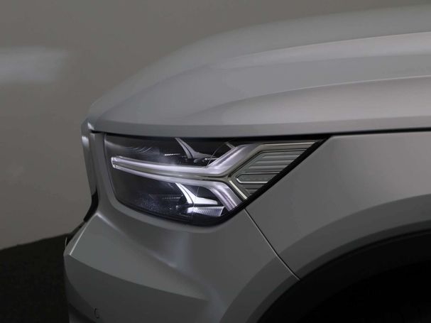 Volvo XC40 D3 AWD Momentum 110 kW image number 18