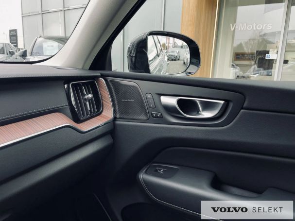 Volvo XC60 AWD 145 kW image number 17